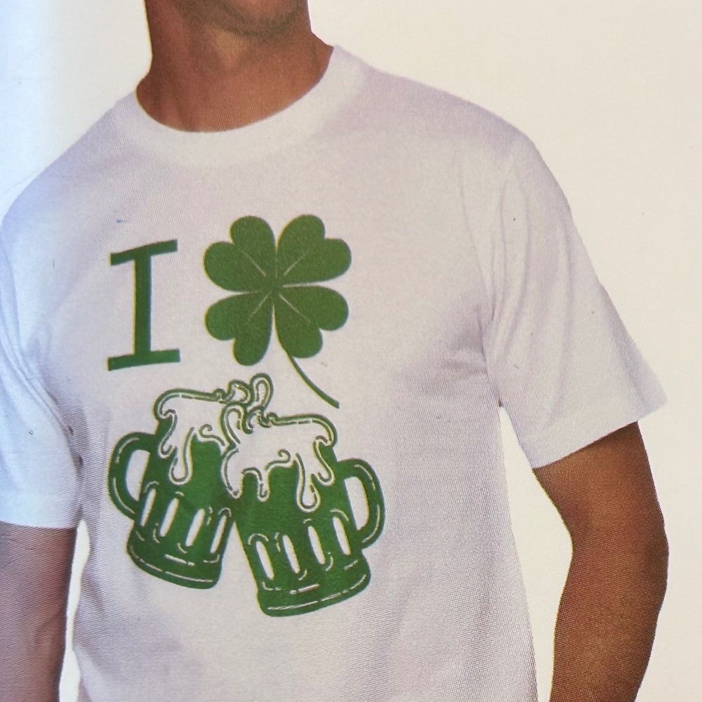 NWT Mens St Patricks Day Graphic T-Shirt White Shamrock Beer Mugs XXL St. Paddys